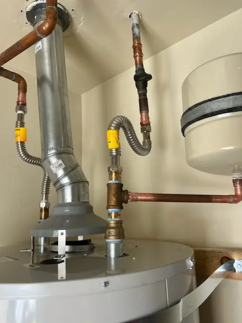 Water heater installation and plumbing repair in Fieldville